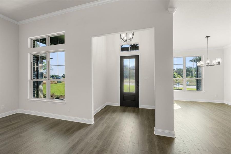 3012 Valley View- Entry-1