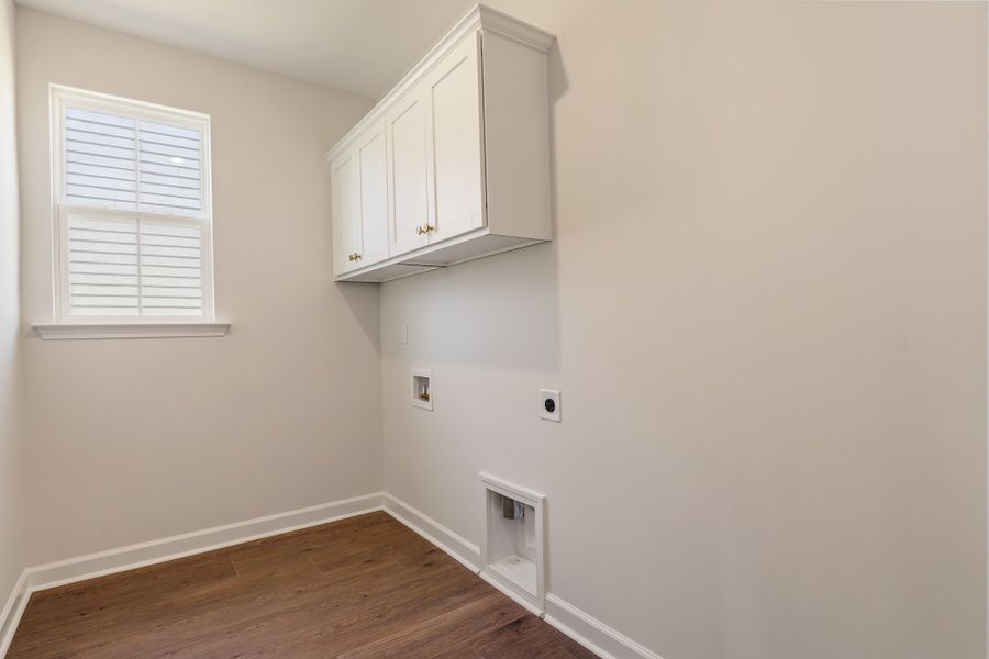 Spacious, unfurnished interior of a new home in Cottages at Lake Emory, Inman (Image 39). Spacious, unfurnished interior of a new home in Cottages at Lake Emory, Inman (Image 39).