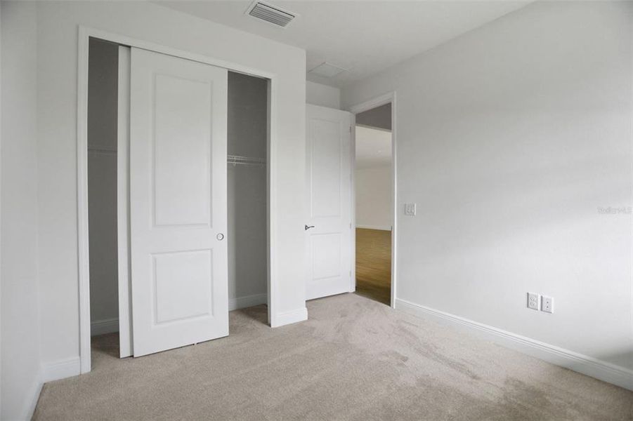 Spacious, unfurnished interior of a new home in Seaire, Parrish (Image 20).