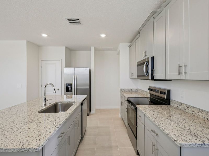 Furnished interior view inside a new home in Hamilton Bluff - Classic Series, Lake Hamilton (Image 4).