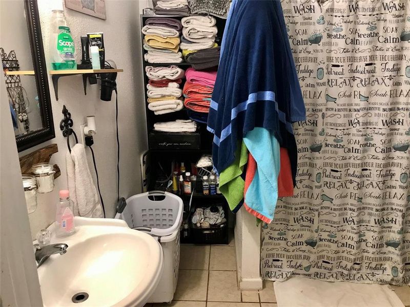 Image 24 of a home in . Image 24 of a home in .