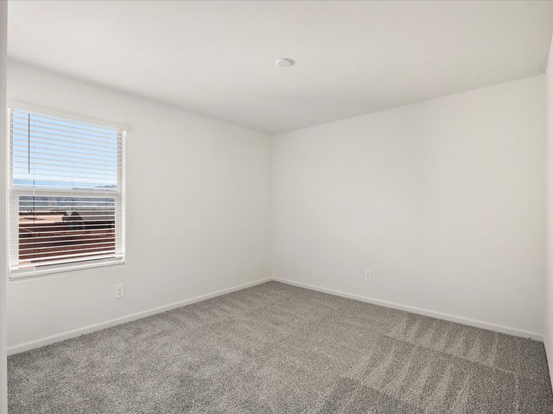 Spacious, unfurnished interior of a new home in Alamar at Rocking K, Tucson (Image 18).