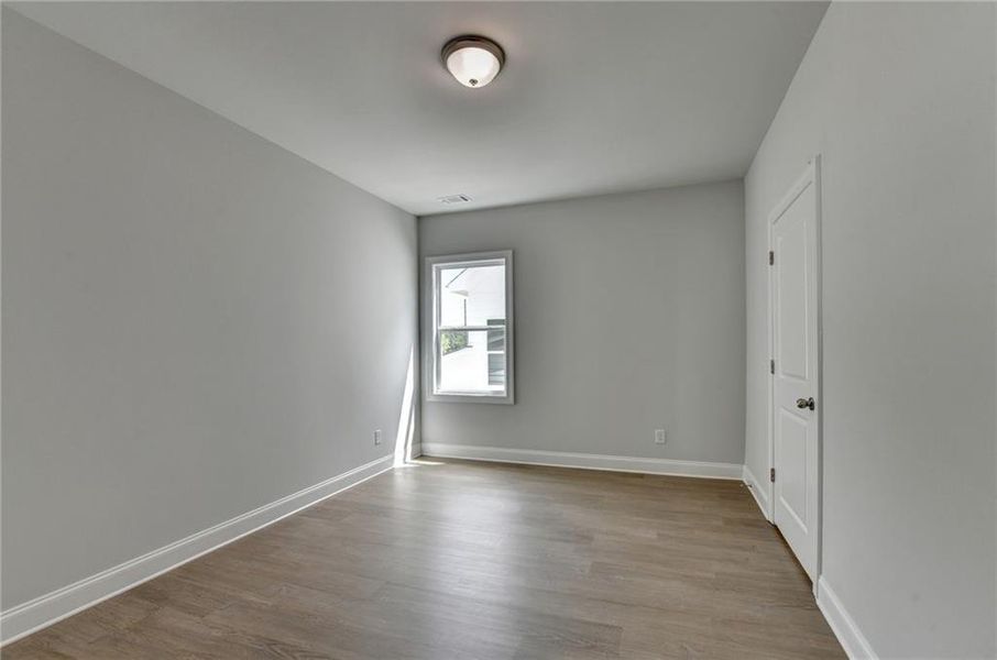 Spacious, unfurnished interior of a new home in , Suwanee (Image 55).