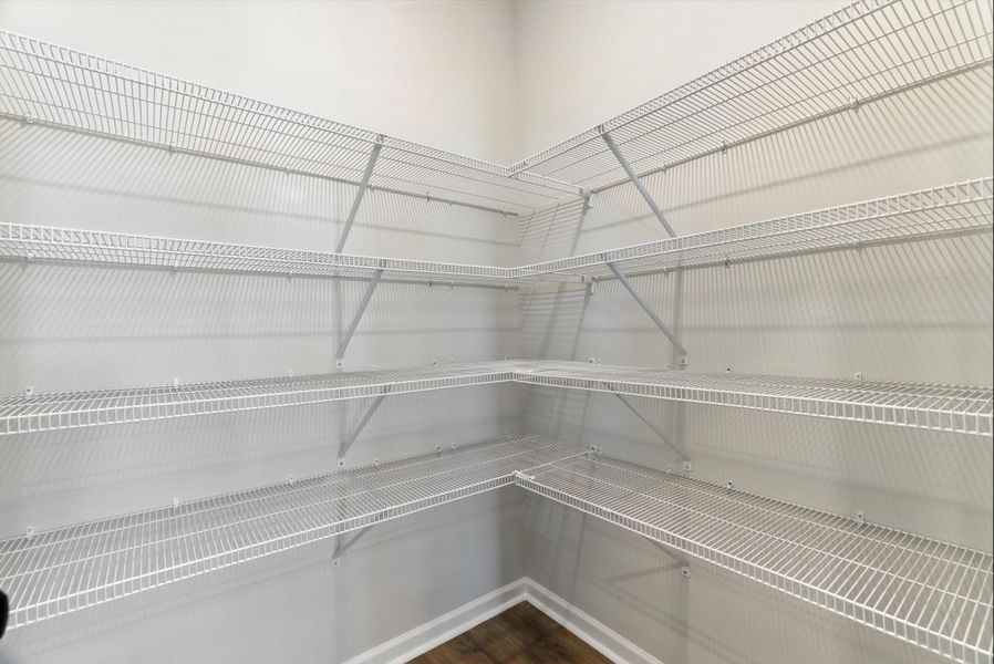 Spacious, unfurnished interior of a new home in , Summerville (Image 34).