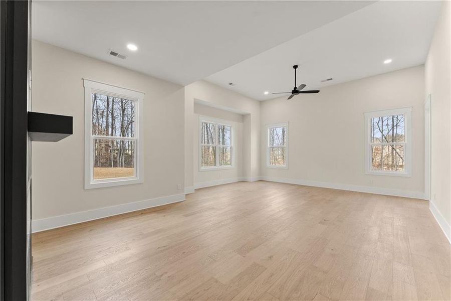 Spacious, unfurnished interior of a new home in , Hoschton (Image 23).