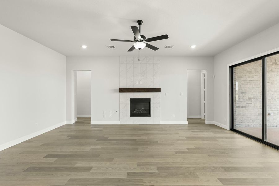 Spacious, unfurnished interior of a new home in Heritage, McLendon-Chisholm (Image 26). Spacious, unfurnished interior of a new home in Heritage, McLendon-Chisholm (Image 26).
