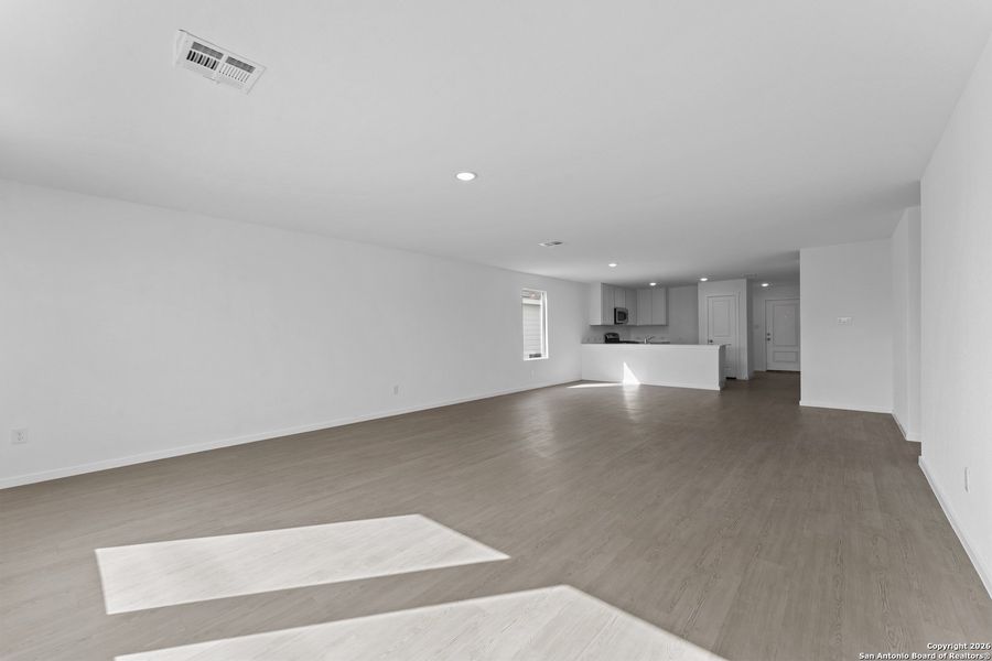 Spacious, unfurnished interior of a new home in Voss Farms: Watermill Collection, New Braunfels (Image 15).