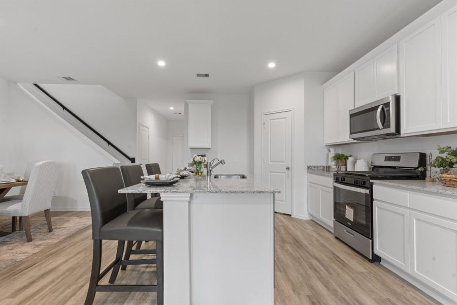 *Images and 3D tour are for illustration only and options may vary from home as built.