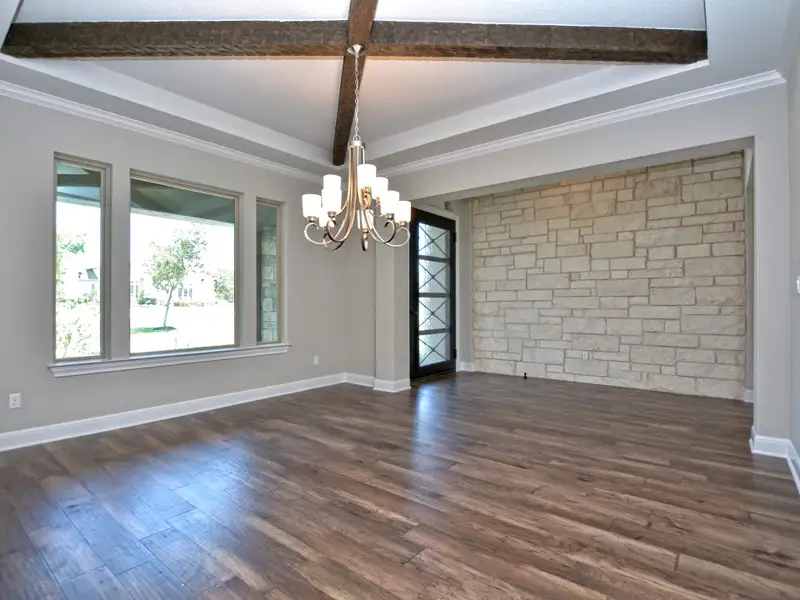 Representative unfurnished interior of a home built from the Santa Barbara II by Giddens Homes in Scofield Farms Estates, Georgetown (Image 97).