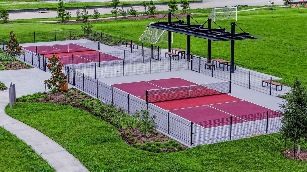Community amenities in Everly, Hockley (Image 3).