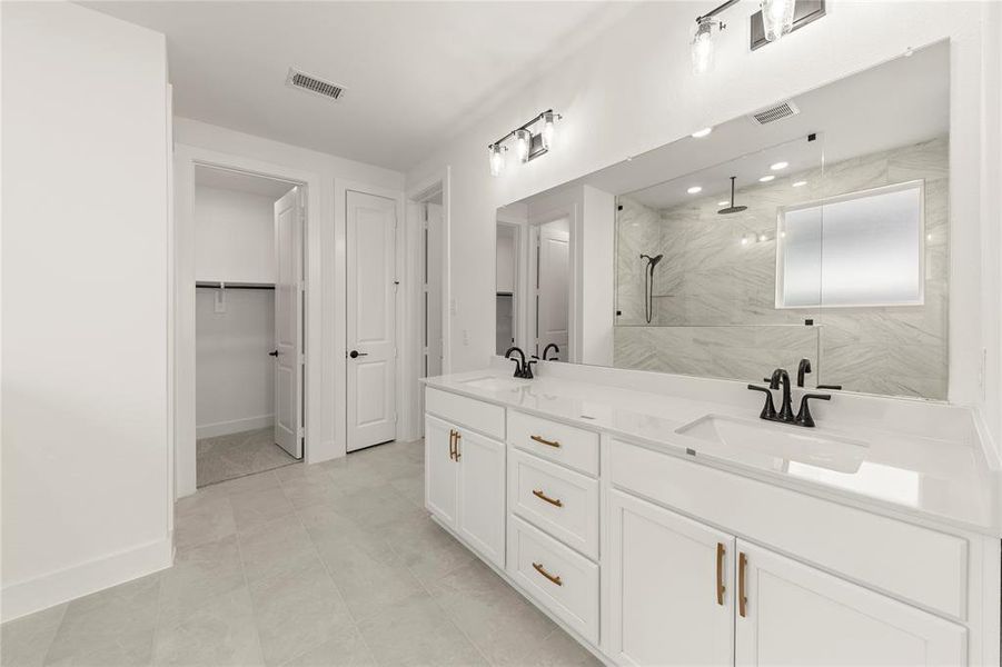 Furnished interior view inside a new home in Inspiration Collection 60 at Painted Tree, McKinney (Image 9). Furnished interior view inside a new home in Inspiration Collection 60 at Painted Tree, McKinney (Image 9).