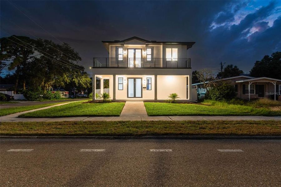 Image 83 of a home in .