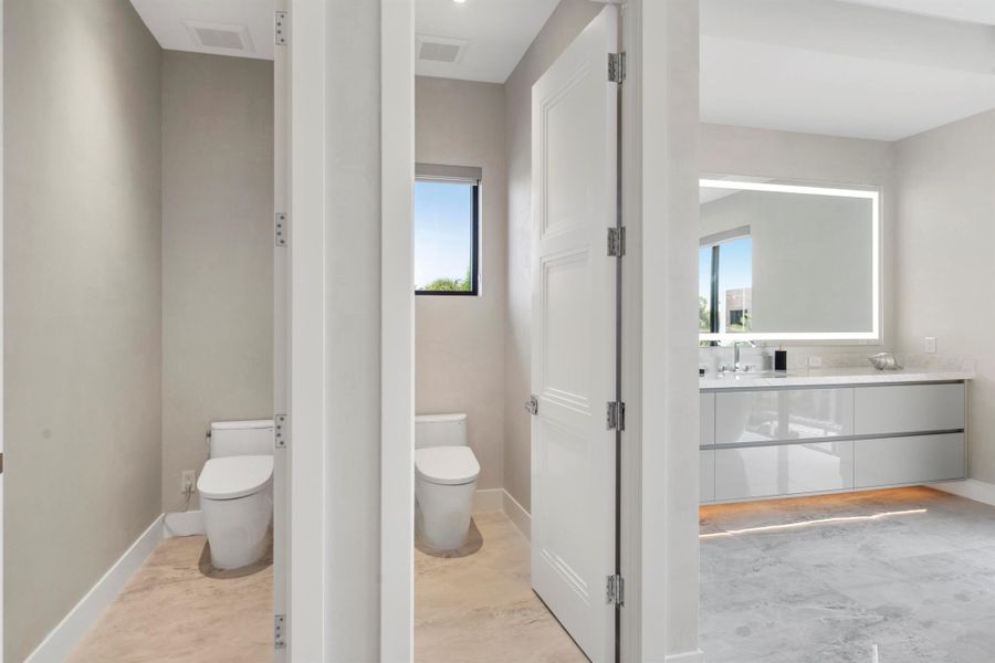 Image 109 of a home in . Image 109 of a home in .