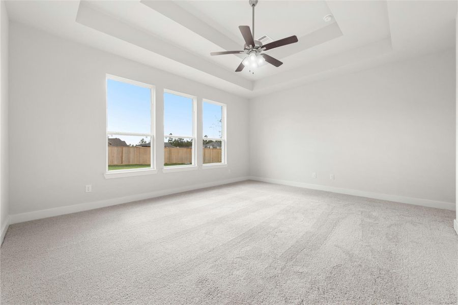 Spacious, unfurnished interior of a new home in Kresston - 65', Montgomery (Image 15).