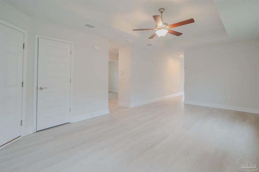 Spacious, unfurnished interior of a new home in Allison Acres, Cantonment (Image 13).