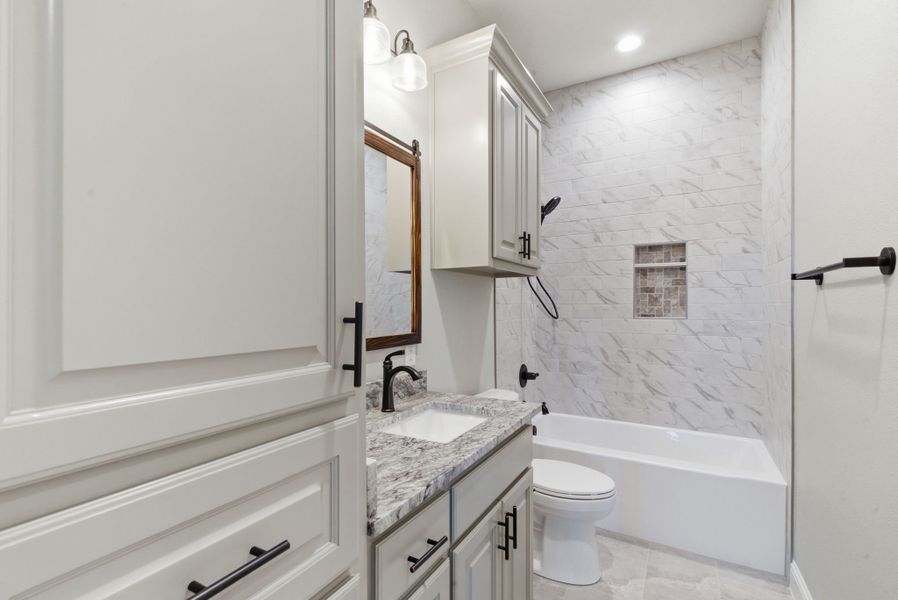 Representative furnished interior of a home built from the Canyon Plan by Zeal Home Builders in Sunrise Point, Weatherford (Image 7).
