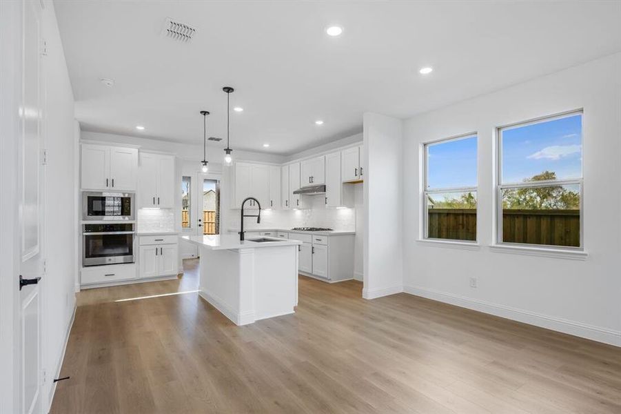 1104 Broomsedge Mews ~ Ready Now 1104 Broomsedge Mews ~ Ready Now