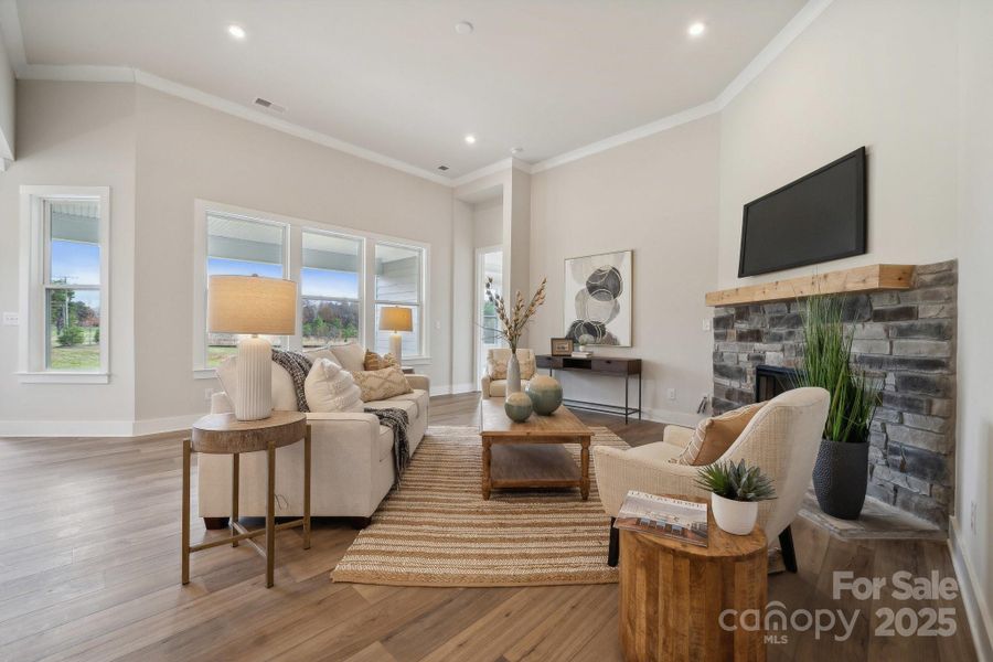 Furnished interior view inside a new home in Oakridge Farms, Mooresville (Image 10).