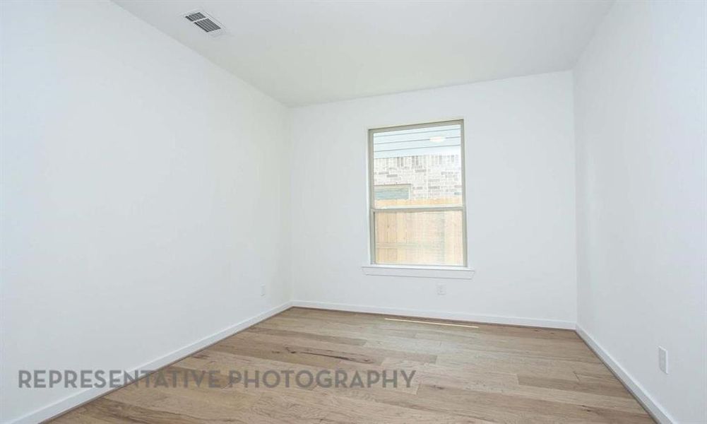 Spacious, unfurnished interior of a new home in Star Trail, Prosper (Image 22).