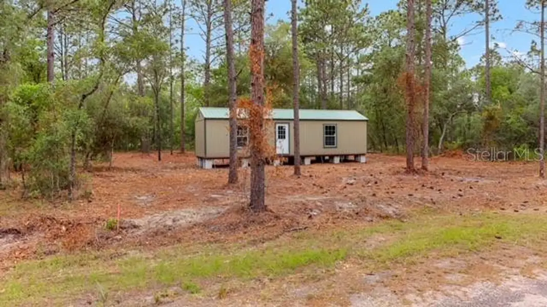 Image 8 of a home in .