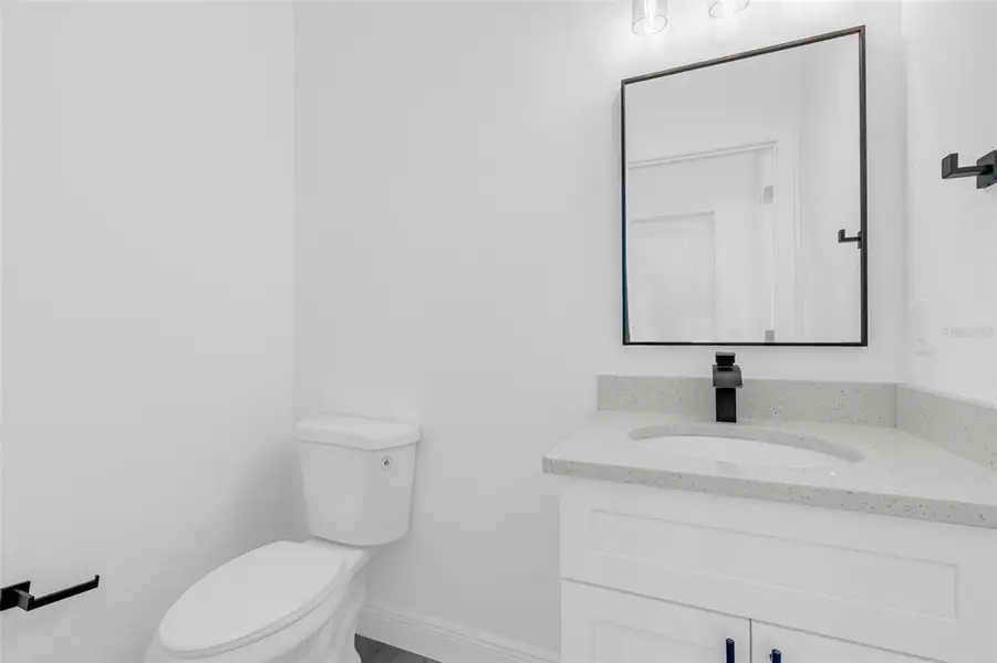 Furnished interior view inside a new home in , Ocala (Image 8).