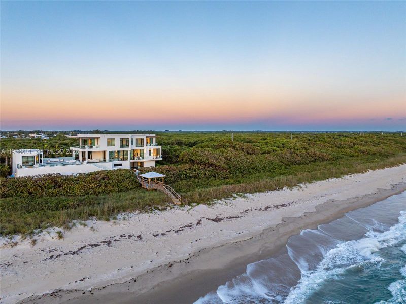 Image 73 of a home in .