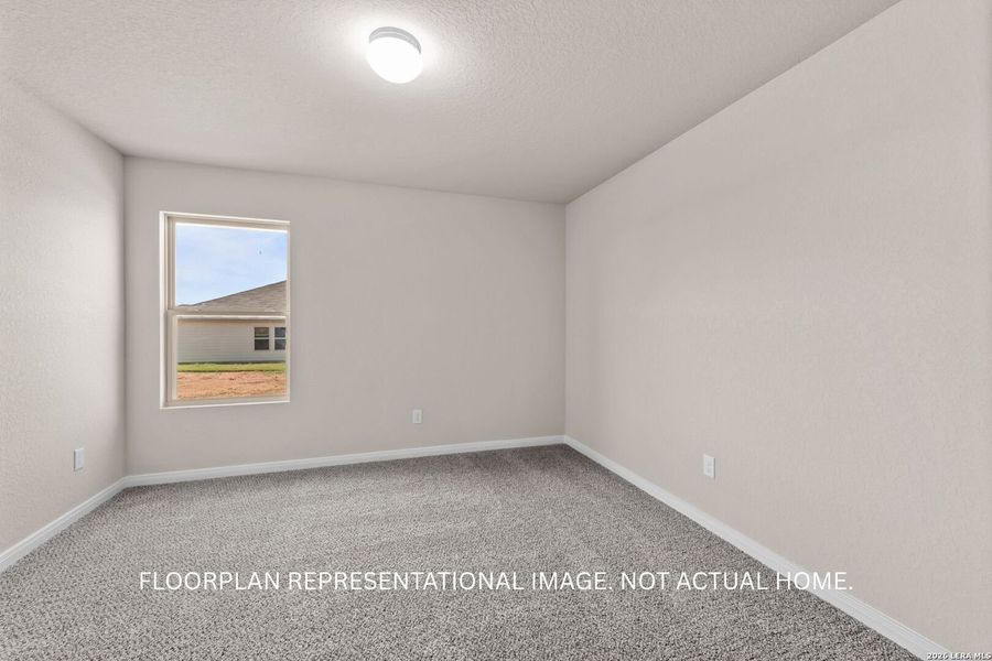 Spacious, unfurnished interior of a new home in Greenspoint Heights, Seguin (Image 11).