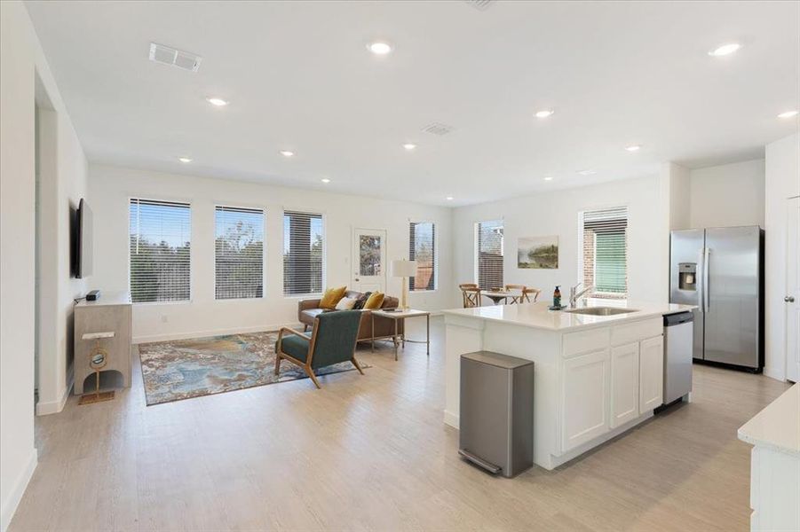 Furnished interior view inside a new home in Hurricane Creek, Anna (Image 5).