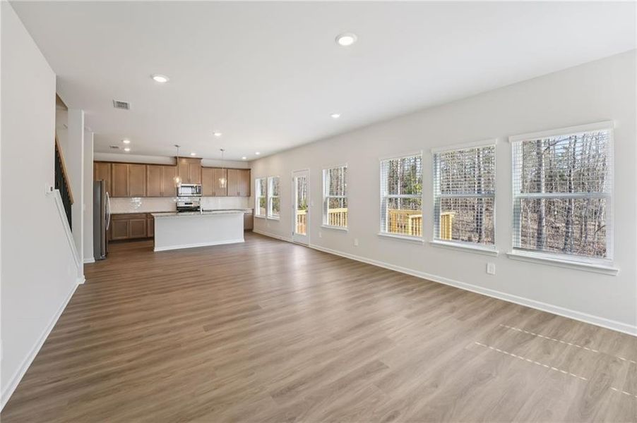 Spacious, unfurnished interior of a new home in Creekside at Oxford Park, Fairburn (Image 38).