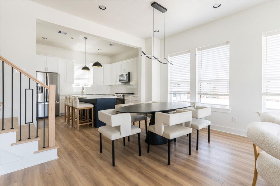 Furnished interior view inside a new home in , Houston (Image 32). Furnished interior view inside a new home in , Houston (Image 32).