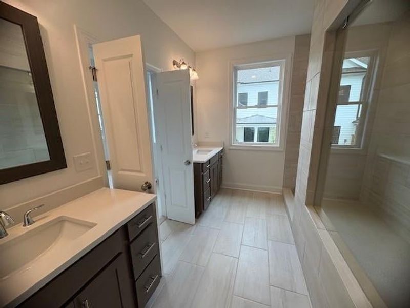 framed mirrors with under mount sinks framed mirrors with under mount sinks