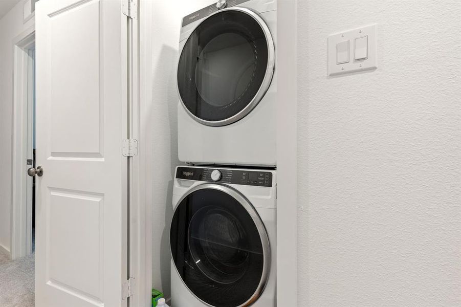 Close-up of interior finishes inside a home in Tillage Farms: Wellton Haven, Princeton (Image 19).