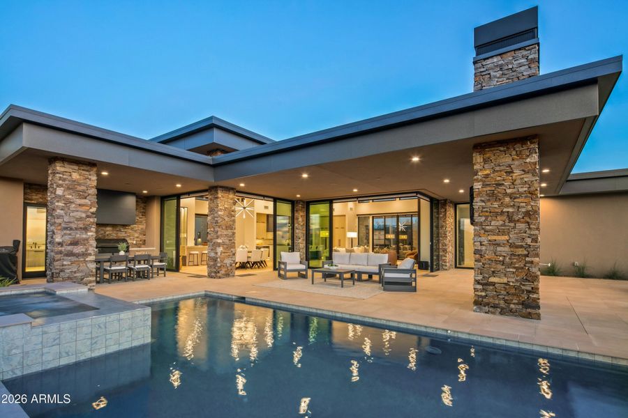 044_Patio Perfection