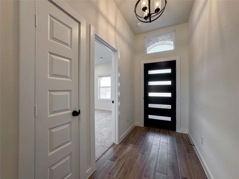 Spacious, unfurnished interior of a new home in , Manvel (Image 17).