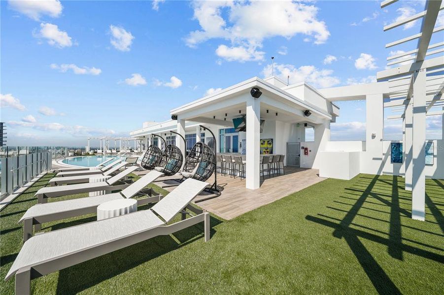 Exterior details and patio area of a home in Altura Bayshore, Tampa (Image 26). Exterior details and patio area of a home in Altura Bayshore, Tampa (Image 26).