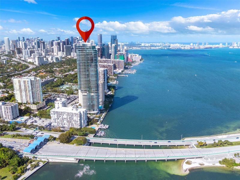 Condo located in Miami, FL showcasing its design and architecture (Image 28). Condo located in Miami, FL showcasing its design and architecture (Image 28).