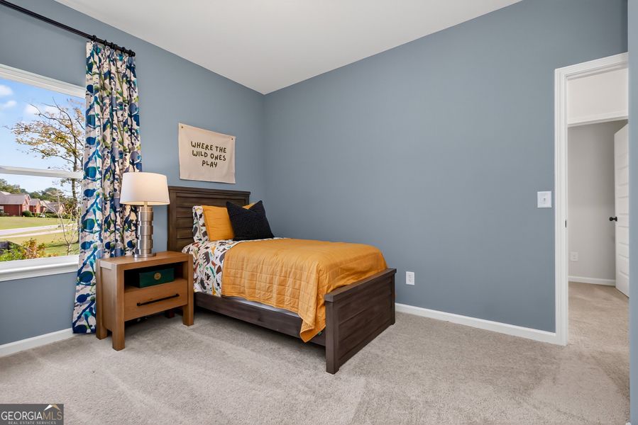 Furnished interior view inside a new home in Stonebridge North, Macon (Image 44).