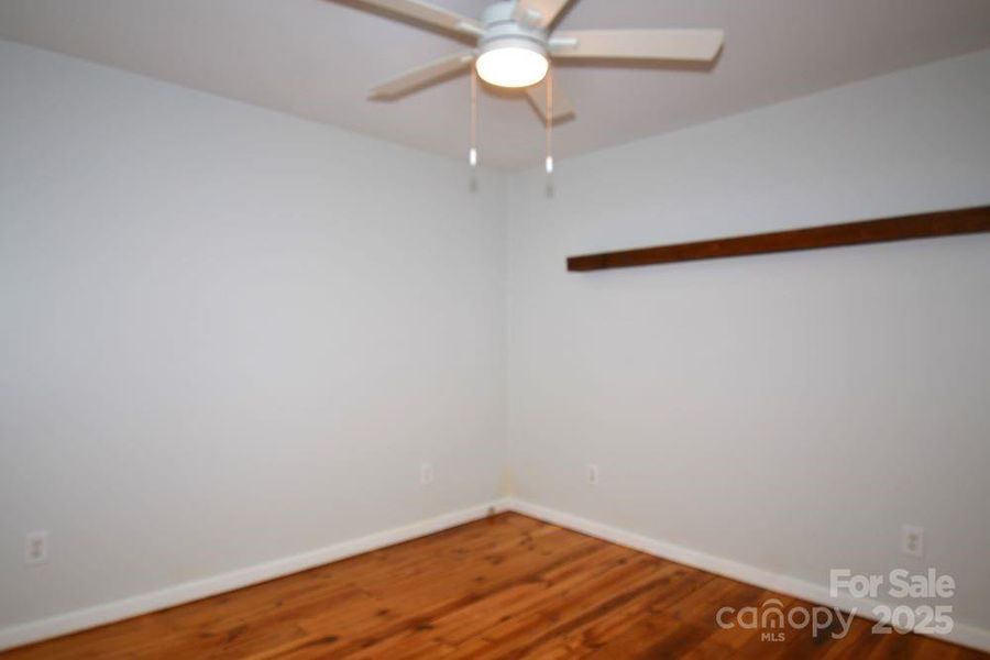 Spacious, unfurnished interior of a new home in , Camden (Image 9). Spacious, unfurnished interior of a new home in , Camden (Image 9).