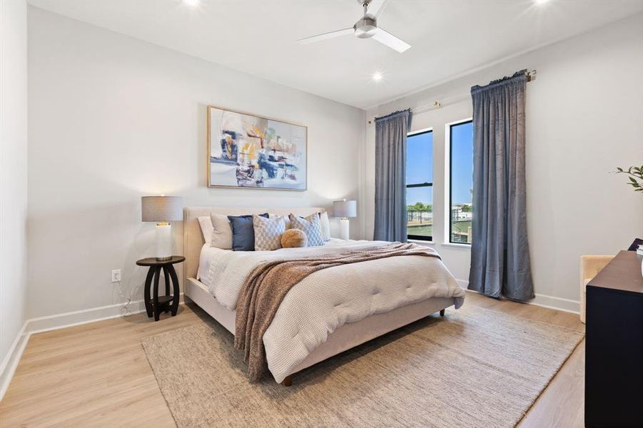 Furnished interior view inside a new home in , Dallas (Image 3).