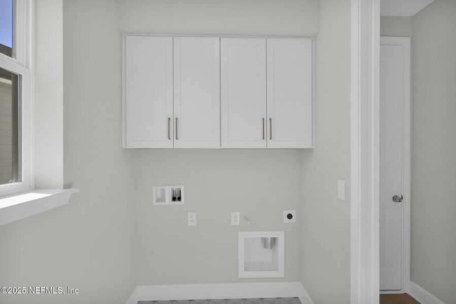 Furnished interior view inside a new home in , Ponte Vedra (Image 17).