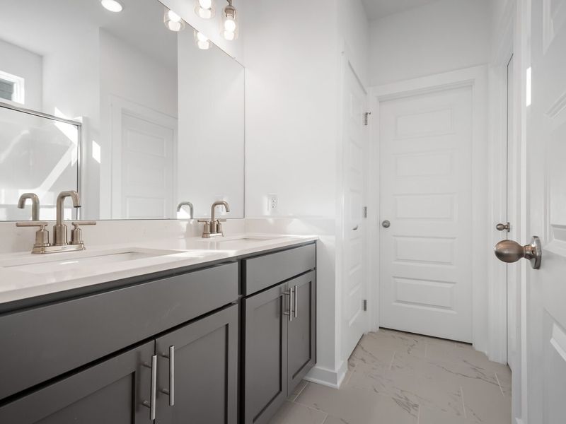 Furnished interior view inside a new home in Sage Farms, White House (Image 13).