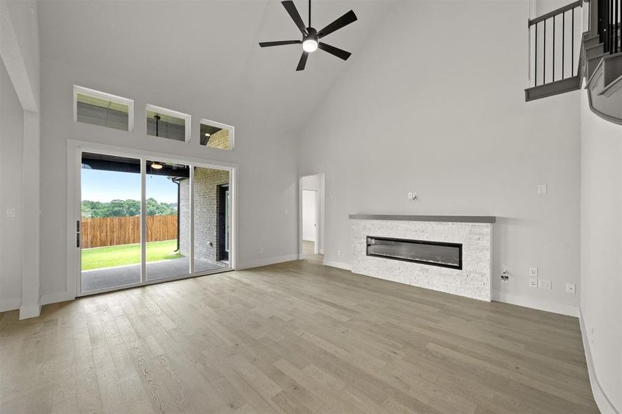Spacious, unfurnished interior of a new home in Hidden Lakes Estates, DeSoto (Image 20). Spacious, unfurnished interior of a new home in Hidden Lakes Estates, DeSoto (Image 20).