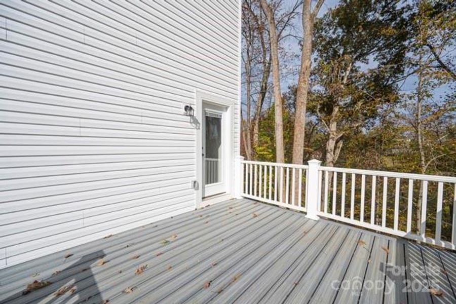 Exterior details and patio area of a home in , Newton (Image 4).