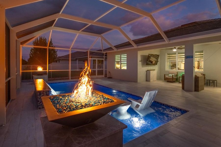 Community amenities in Windsong Estates, Lake Worth (Image 59).