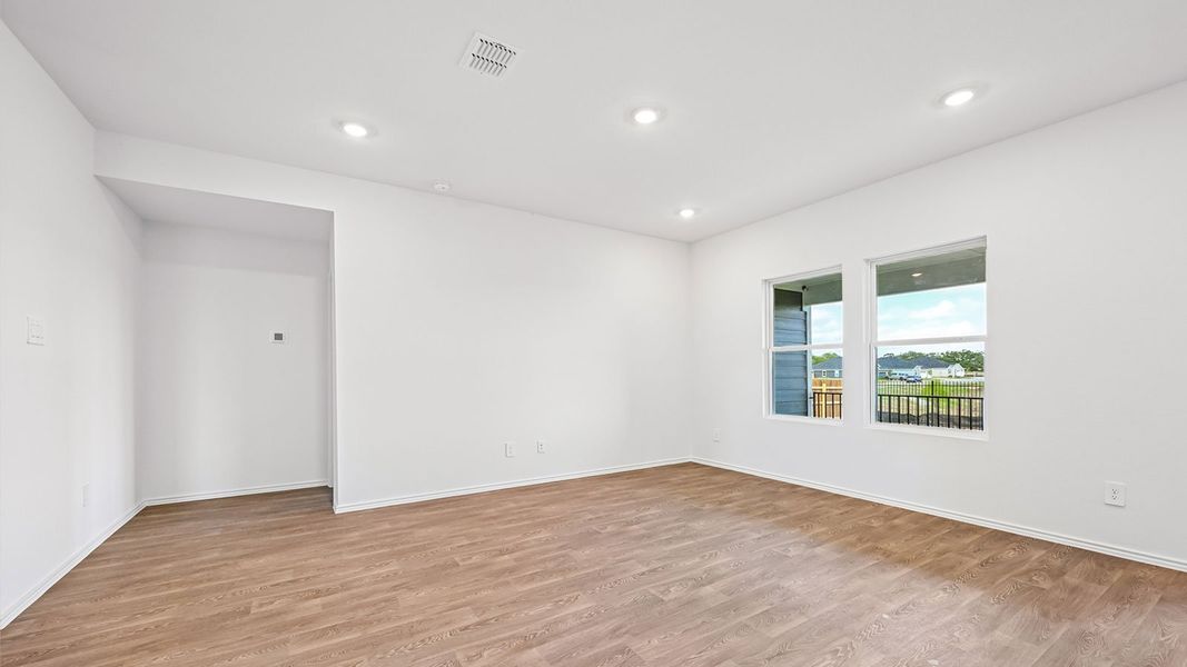 Spacious, unfurnished interior of a new home in Watermill, Uhland (Image 14). Spacious, unfurnished interior of a new home in Watermill, Uhland (Image 14).