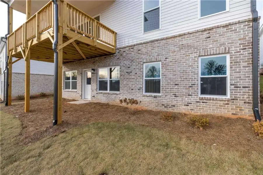 Exterior details and patio area of a home in Aberdeen, Hoschton (Image 42).