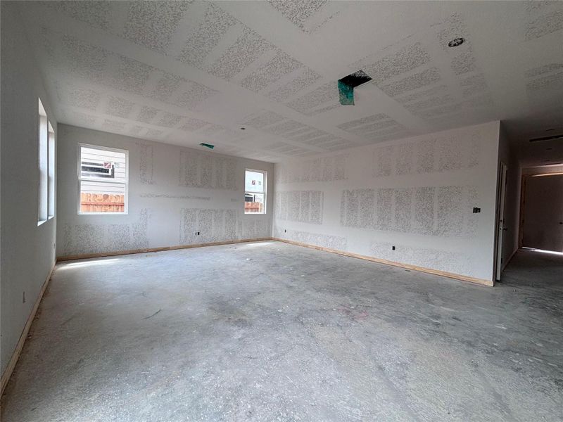 Spacious, unfurnished interior of a new home in The Colony 45s, Bastrop (Image 31).