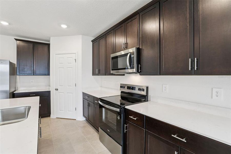 Furnished interior view inside a new home in The Meadow at Crossprairie, St. Cloud (Image 11).