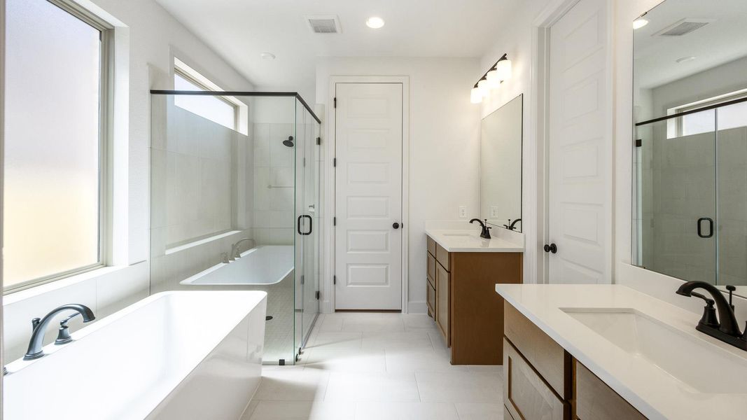 Furnished interior view inside a new home in Lariat 45', Liberty Hill (Image 6).
