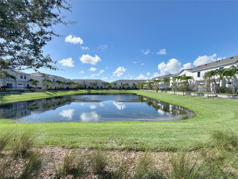 Image 37 of a home in .